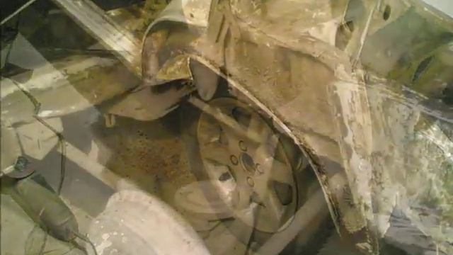 КУЗОВНОЙ РЕМОНТ и покраска в чёрный матовый ВАЗ 2105 / LADA BODY REPAIR смотреть онлайн