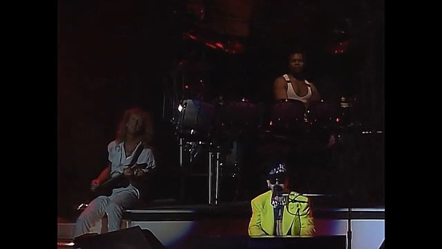 Elton John - A Word in Spanish (Live at the Arena di Verona, Italy 1989) HD *Remastered смотреть онлайн