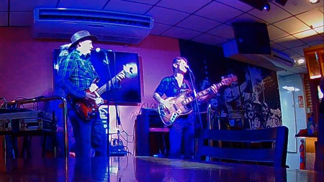 RockRiders in Yorkshire Pride Pub смотреть онлайн