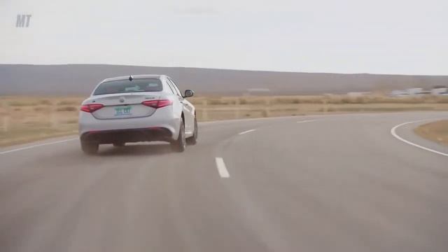 Лучший спортивный седан Альфа Ромео Джулия 2020 / 2020 Alfa Romeo Giulia | MotorTrend на русском смотреть онлайн