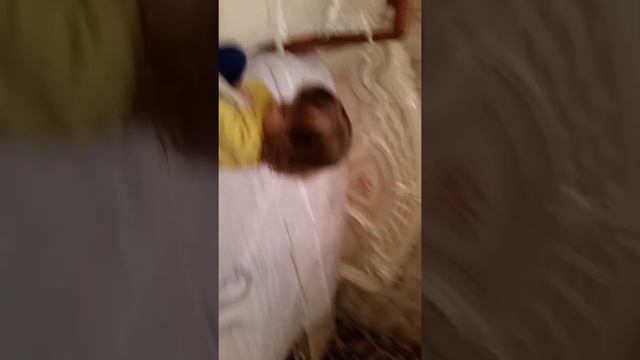 Alex , после душа приводит себя в порядок :) смотреть онлайн