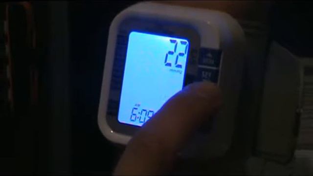 Take your blood pressure at home -Digital Wrist Blood Pressure Monitor - Easy@Home смотреть онлайн