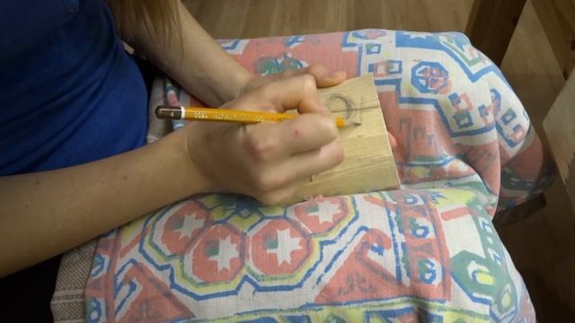 Резьба по дереву. Маленькие домовые. Продолжение начала :)) смотреть онлайн