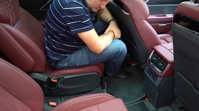 Hongqi E HS9 тест драйв. Электромобиль президента смотреть онлайн