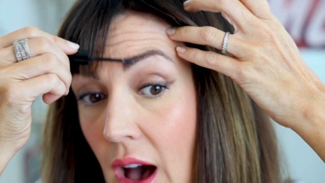WHAT is NYX The Brow Glue and HOW To Use It смотреть онлайн