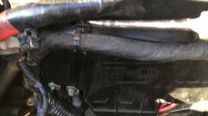 Замена аккумулятора на Форд Куга 2