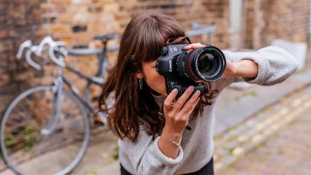 CANON EOS 6D MARK II REVIEW [2023] BEST MID-RANGE DSLR CAMERA? смотреть онлайн