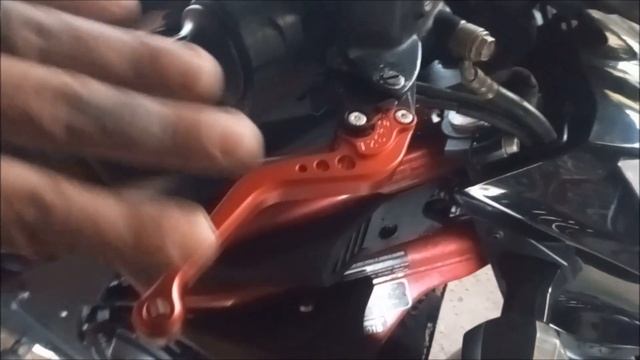 MANETES ESPORTIVOS KAWASAKI ER-6N смотреть онлайн