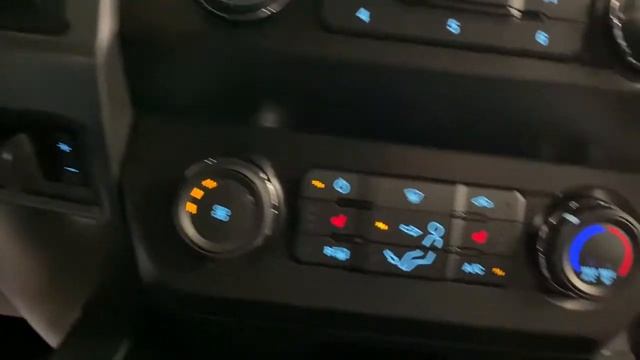 2020 Ford Super Duty F-250 SRW XLT Review - MacPhee Ford смотреть онлайн