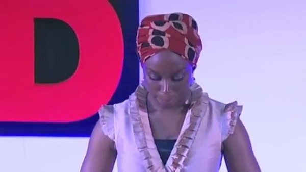 How to tell a Story - Chimamanda Adichie (TED Talks)