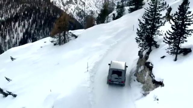 Реклама Mercedes-Benz G-class.mov смотреть онлайн