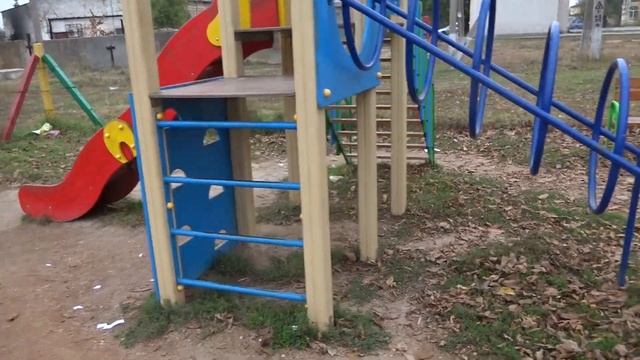 Крым. Новая спортивная и детская площадка в селе Красная Зорька Гвардейское сельское поселение смотреть онлайн