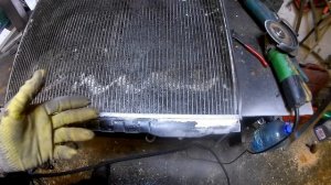 замена пластиковых бачков радиатора на алюминиевые вид 1