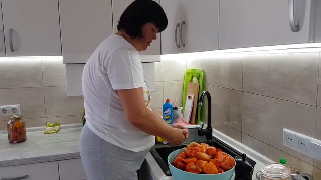 Куда девать помидоры ?! Светлана испекла вкусный кекс смотреть онлайн