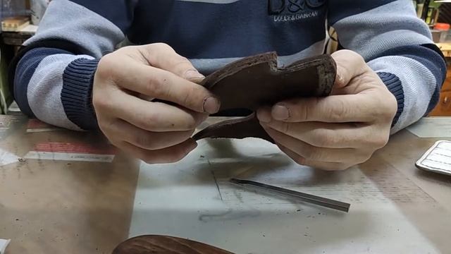 Ножны из ременной кожи. смотреть онлайн