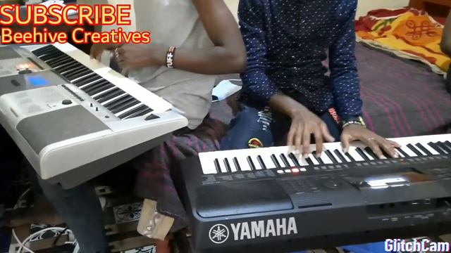 Best catholic song- Maskani yangu played by Maestro Charlo and Kamanda Bee смотреть онлайн