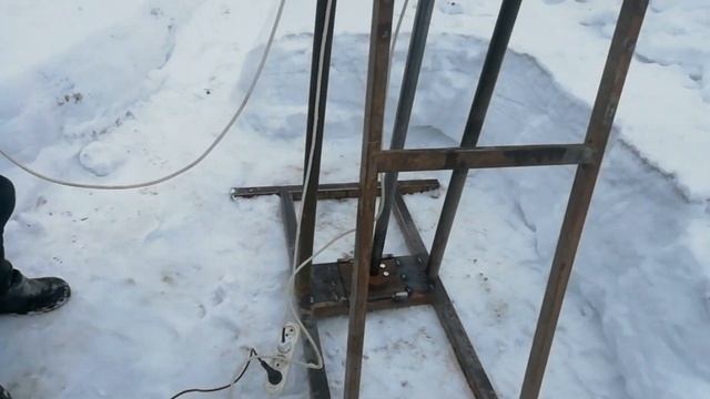 Первые пробные запуски буровой смотреть онлайн
