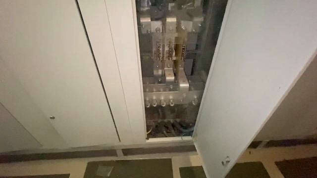 Электрика жилых зданий , ГРЩ как там все устроено. смотреть онлайн