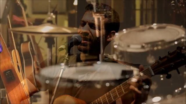 עינבר רשף - שוב הגשם - Inbar Reshef смотреть онлайн