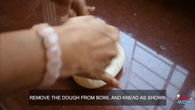 कूकर मध्ये बनवले पाव|लादी पावHomemade Pav in cooker बेकरी सारखे पाव घरच्याघरी LadiPav without Ove смотреть онлайн