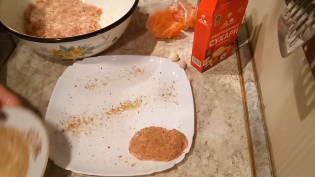 ВСЕГО 1,3 КГ МЯСА и Вкусный СУП С ФРИКАДЕЛЬКАМИ Гуляш и Котлеты. Съедается Моментально! Экономно! смотреть онлайн