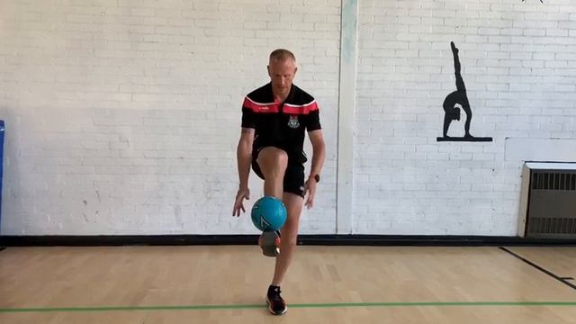 Challenge 3 Ball balance смотреть онлайн