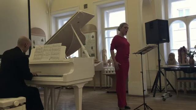 R.Strauss "Die Nacht" Elizaveta Sveshnikova (soprano) Alexey Shakitko (piano) смотреть онлайн