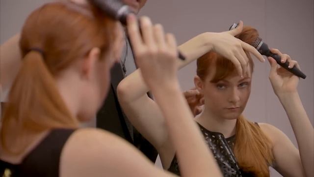 How To Style Side Swept Bangs | Side Sweeping Fringe Tutorial смотреть онлайн