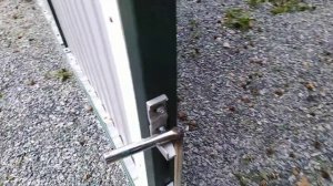 замок для откатных ворот.