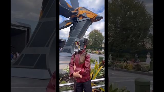 Did that look cool? (Iykyk)😉 | Guardians of the Galaxy cosplay Star-Lord | Epcot Walt Disney World смотреть онлайн