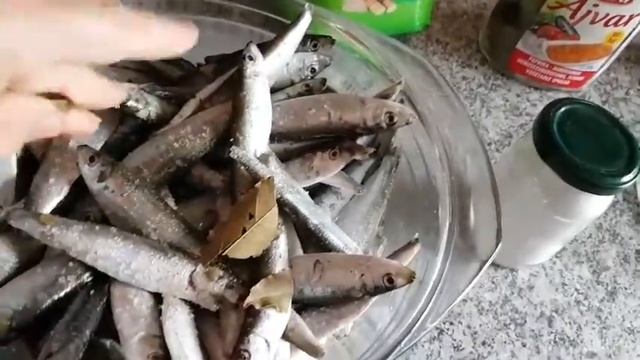 Солёная килька. Очень вкусная смотреть онлайн