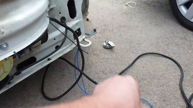 Гранта fl, как поставить сигнал. На люкс, кстати работает без реле. смотреть онлайн