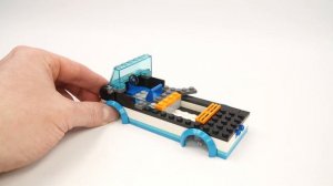 LEGO 60384 Penguin Slushy Van - LEGO City - Speed Build