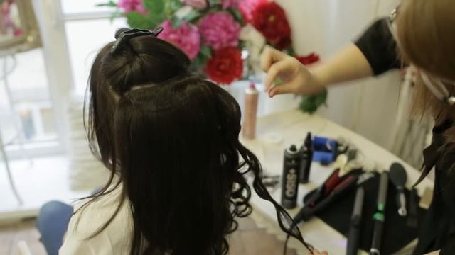 Натуральные волосы на заколках, как крепить, как носить смотреть онлайн