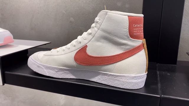 Nike Blazer Mid ‘77 “Catechu” смотреть онлайн