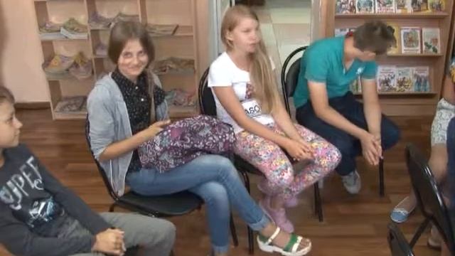 ДЕНЬ ФЛАГА смотреть онлайн