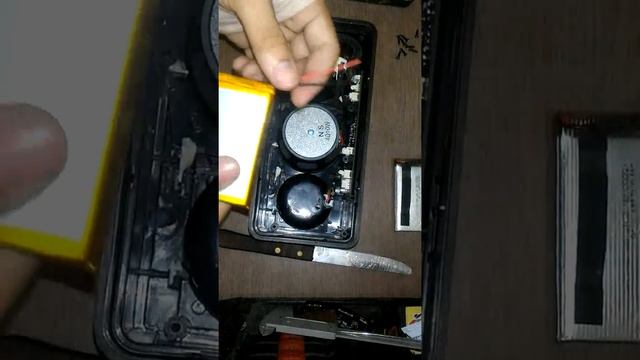 เปลี่ยนแบตลำโพงบลูทูธ Divoom onbeat 500 gen2 смотреть онлайн