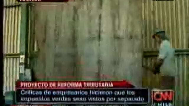 Opinión del Diputado Joaquín Godoy sobre Cambios Reforma Tributaria 2012, CNN смотреть онлайн