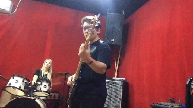 Льдинка 2 куплет(стихи Елены Тикуновой,музыка Натальи Булгаковой),вариант с репетиции группы Бек Са смотреть онлайн