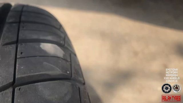 Roadx (Rxmotion u11) 215/55R16 Corolla Altis Tyres Change Price in Karachi | MADE IN CHINA ?? смотреть онлайн