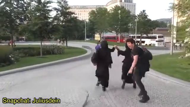 Розыгрыш: там змея! смотреть онлайн