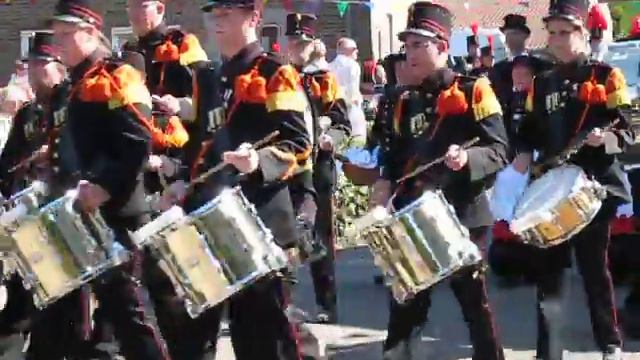 Schutterij van Waubach ! смотреть онлайн