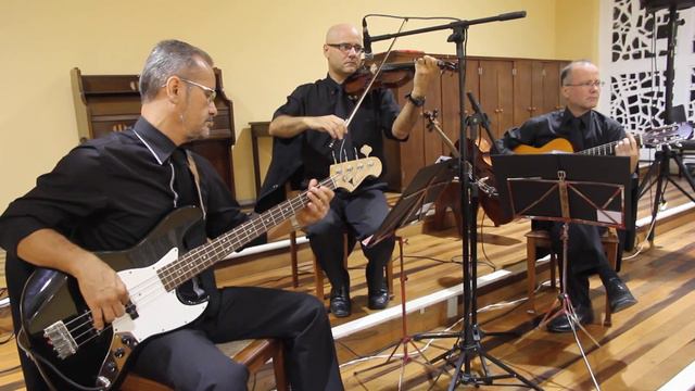 CAMERATA VIEIRA - Dream a little dream of me смотреть онлайн