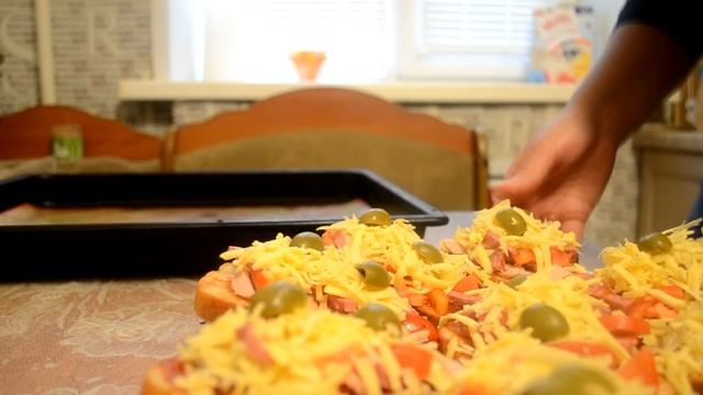 Бутерброды как пицца /Ольга Журавлева/ смотреть онлайн