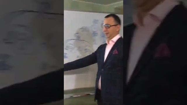 Рабочая встреча. #TLC🇺🇲 Москва🇷🇺6.12.20 Из домохозяйки в директора! День СЕТЕВИКА