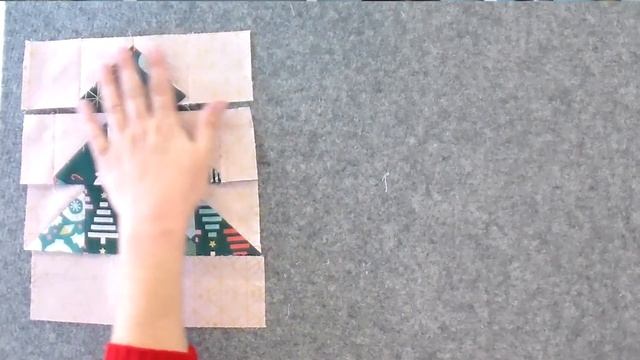 Scrappy Christmas Tree Mug Rug FREE Pattern! - 12 Makes of Christmas смотреть онлайн