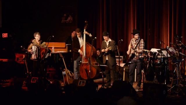 The Last Waltz Theme смотреть онлайн