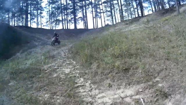ПОКАТУШКА ПО КАРЬЕРУ НА ПИТБАЙКАХ смотреть онлайн