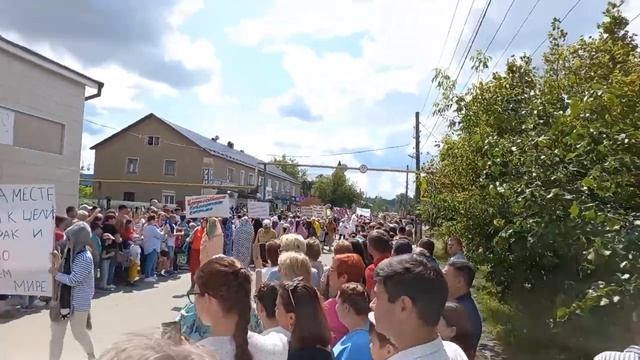 Карнавальное шествие по улицам города Малмыжа | Ярмарка Казанская - 2023.