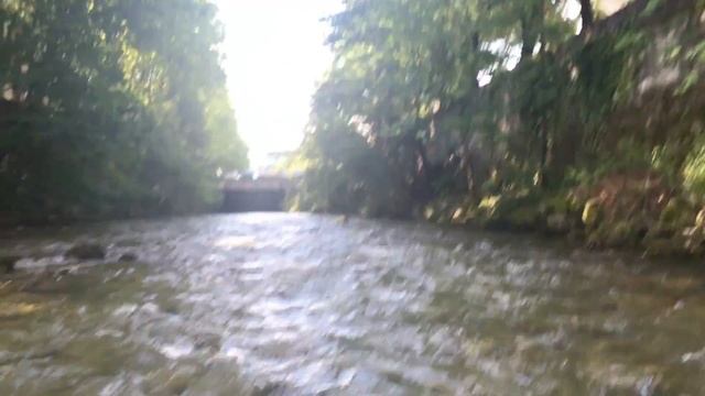 kayak sur la Leysse ( Chambery-Le bourget du Lac) смотреть онлайн